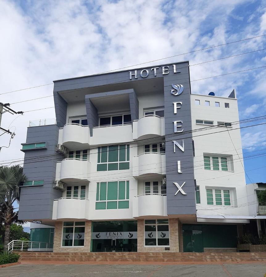 Hotel Fenix กูกูตา ภายนอก รูปภาพ